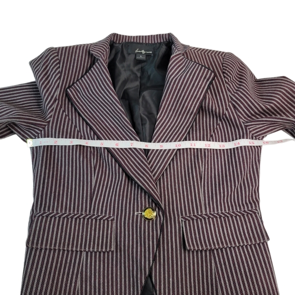 Striped Blazer - Picture 5 of 6
